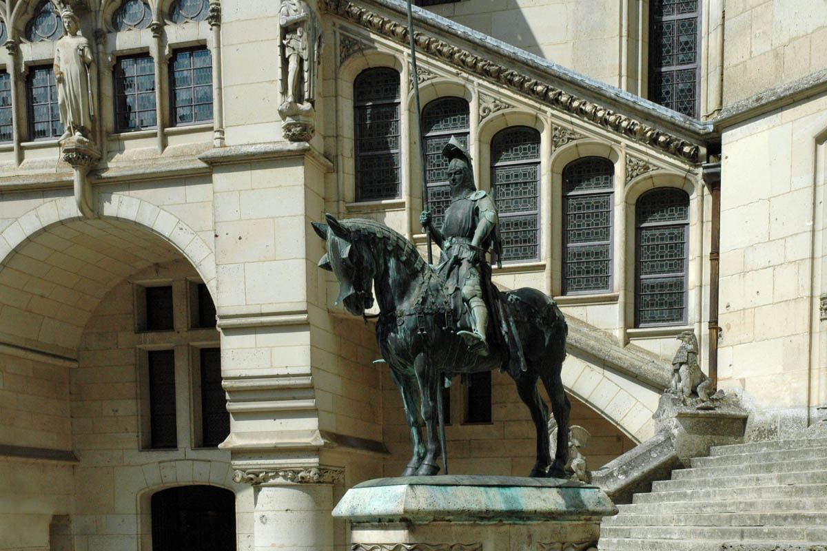 Statues_ANI_3   